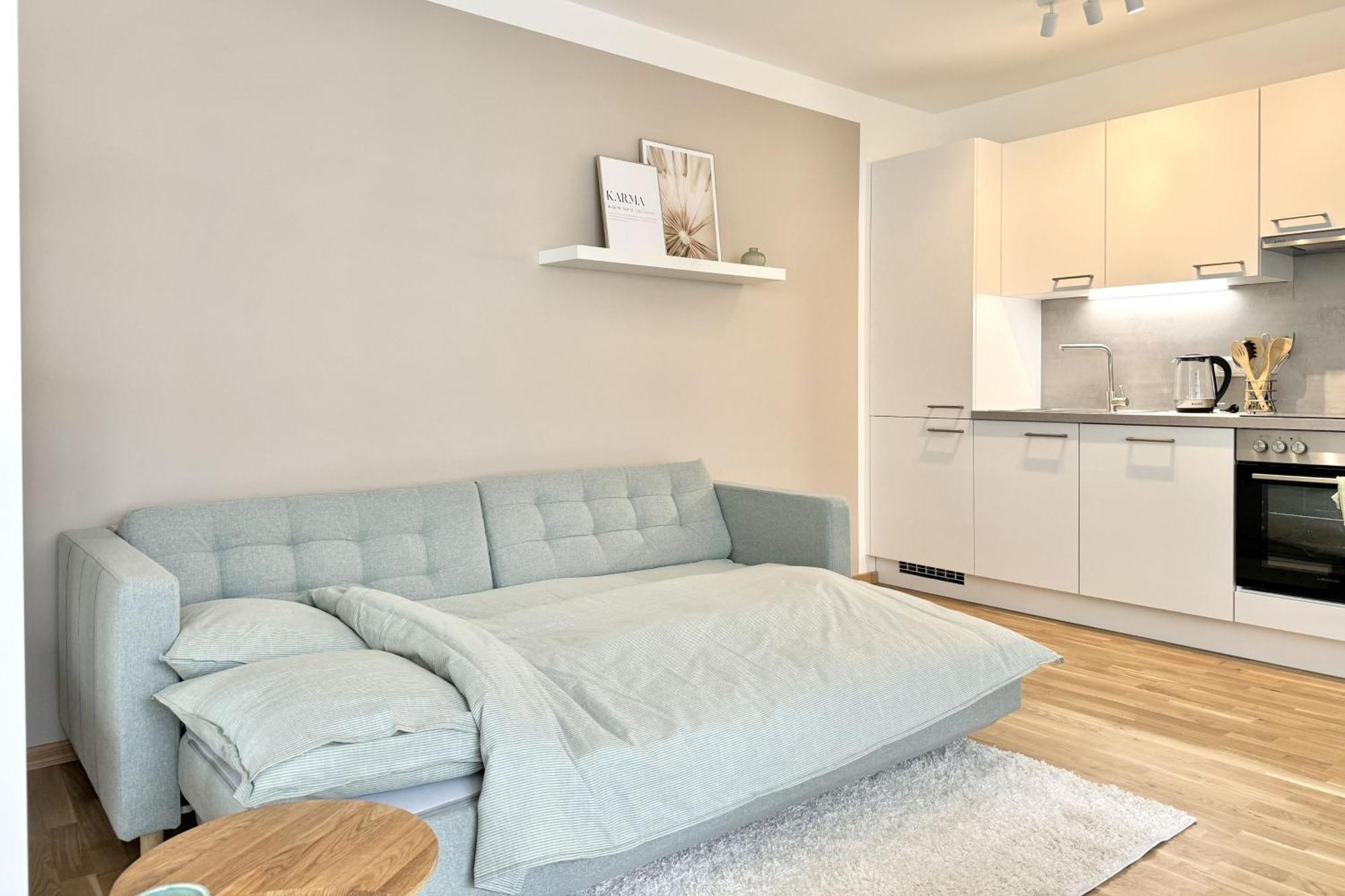 Modernes Studio Beim Domplatz Винер-Нойштадт Экстерьер фото